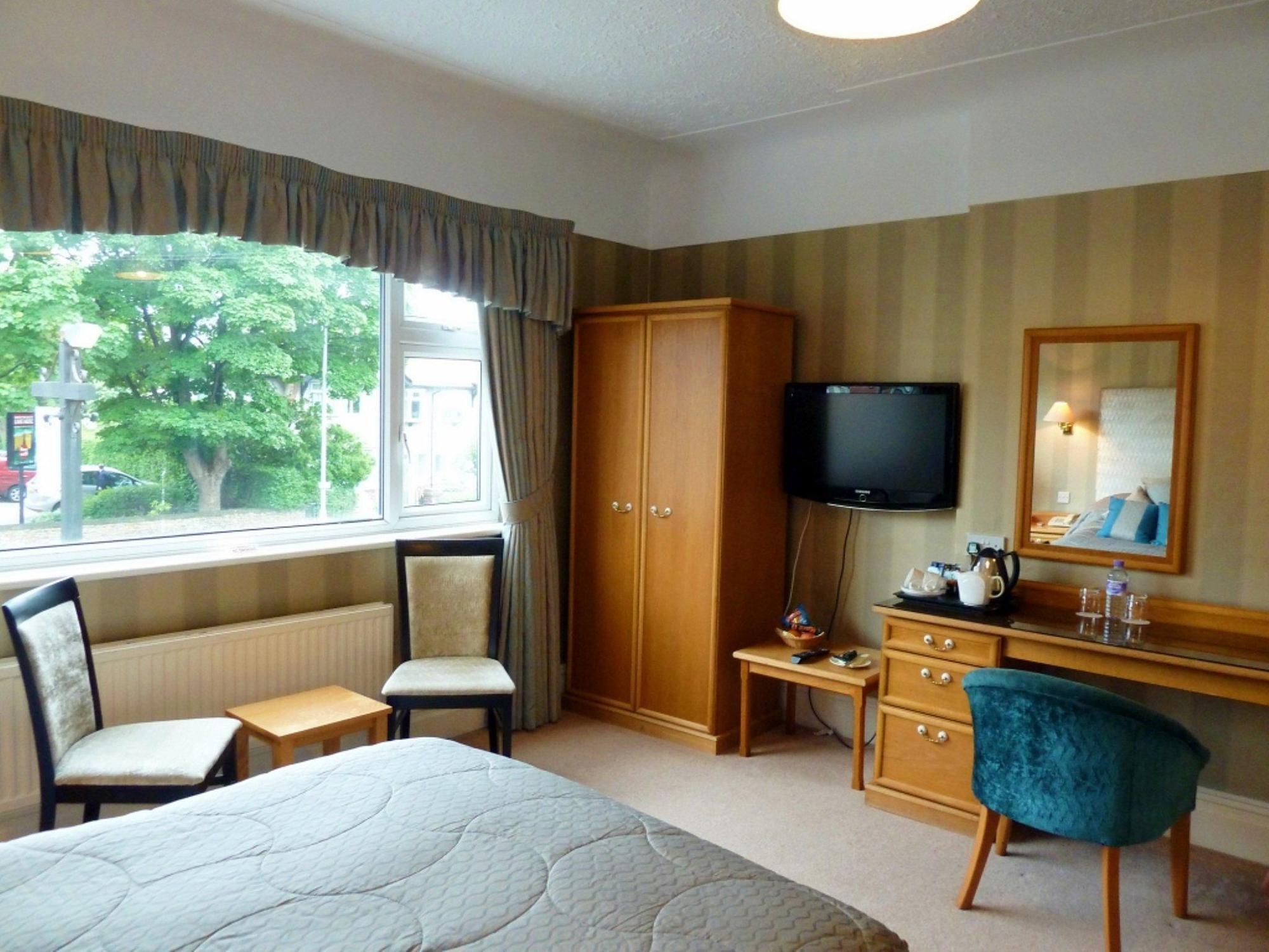The Grove House Hotel ولاسي المظهر الخارجي الصورة