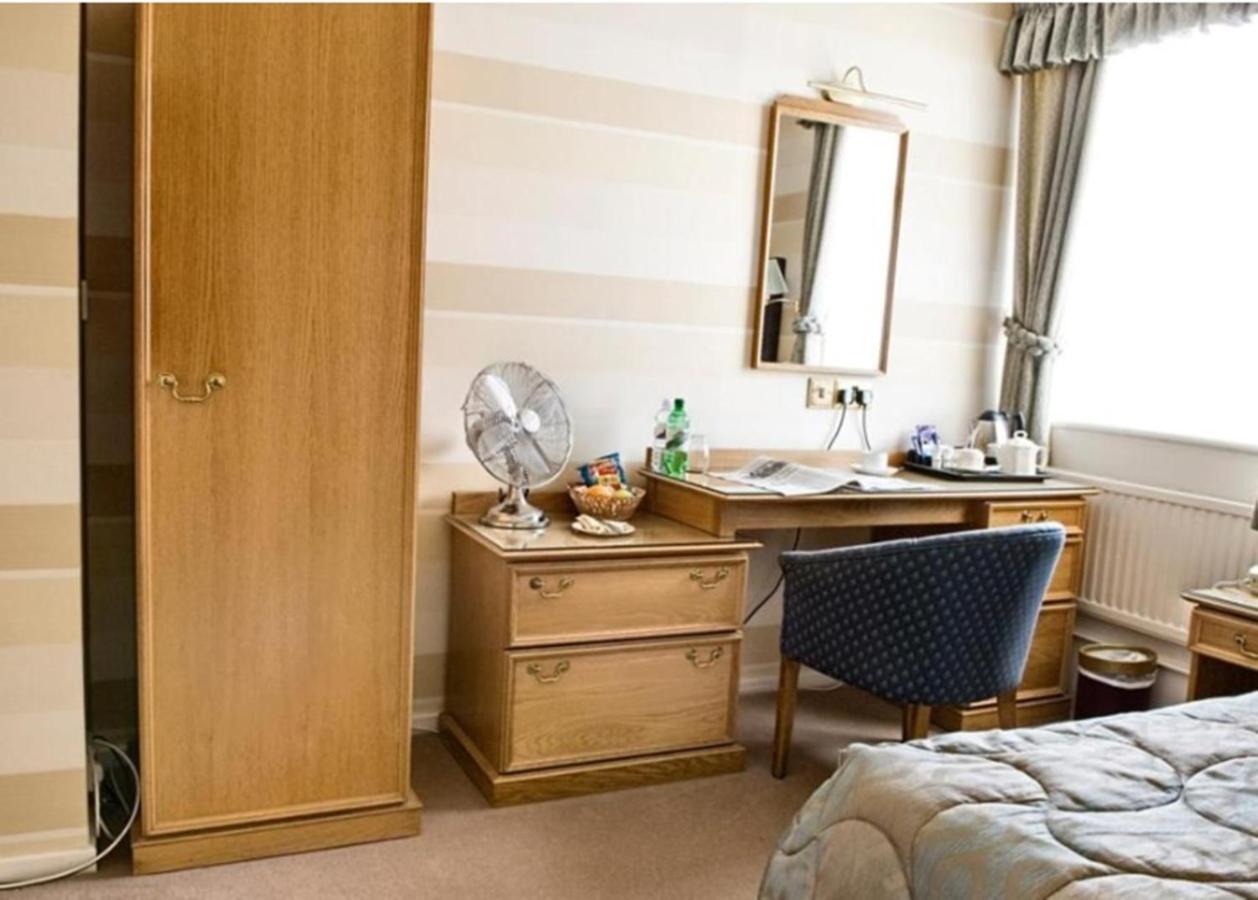 The Grove House Hotel ولاسي المظهر الخارجي الصورة